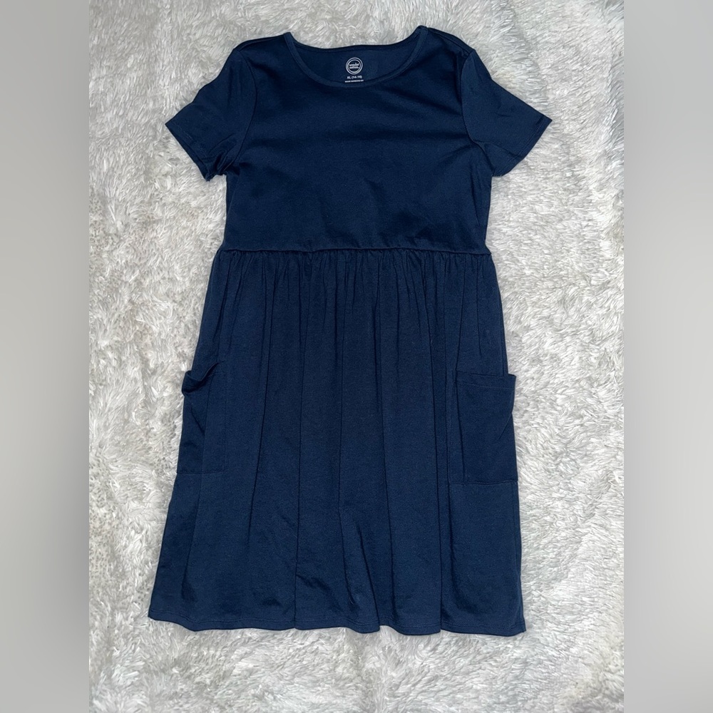 Girls navy blue dress with pockets